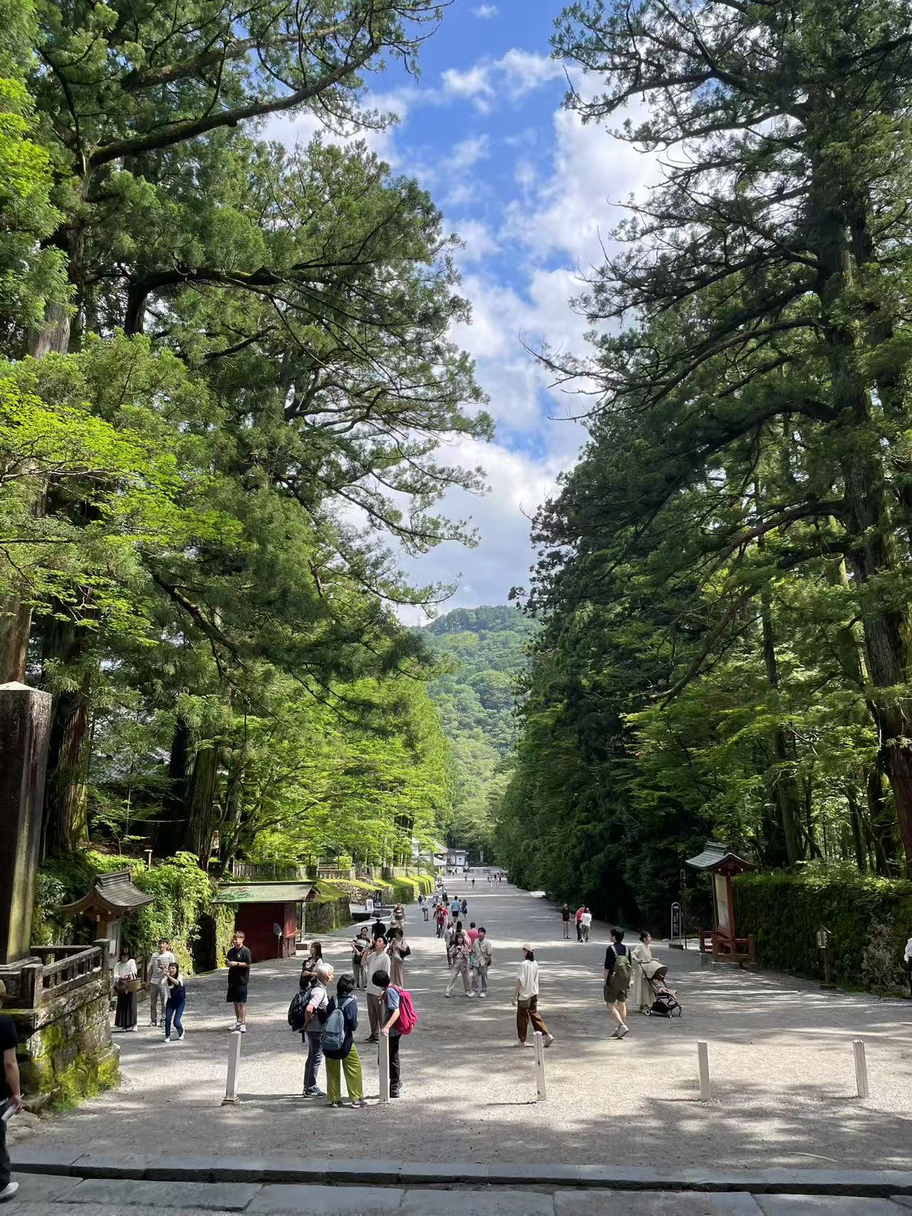 神社外面